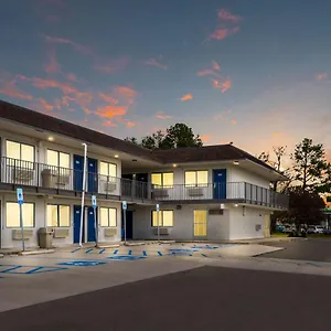 https://motel-6-richmond-airport.williamsburghotelsusa.com